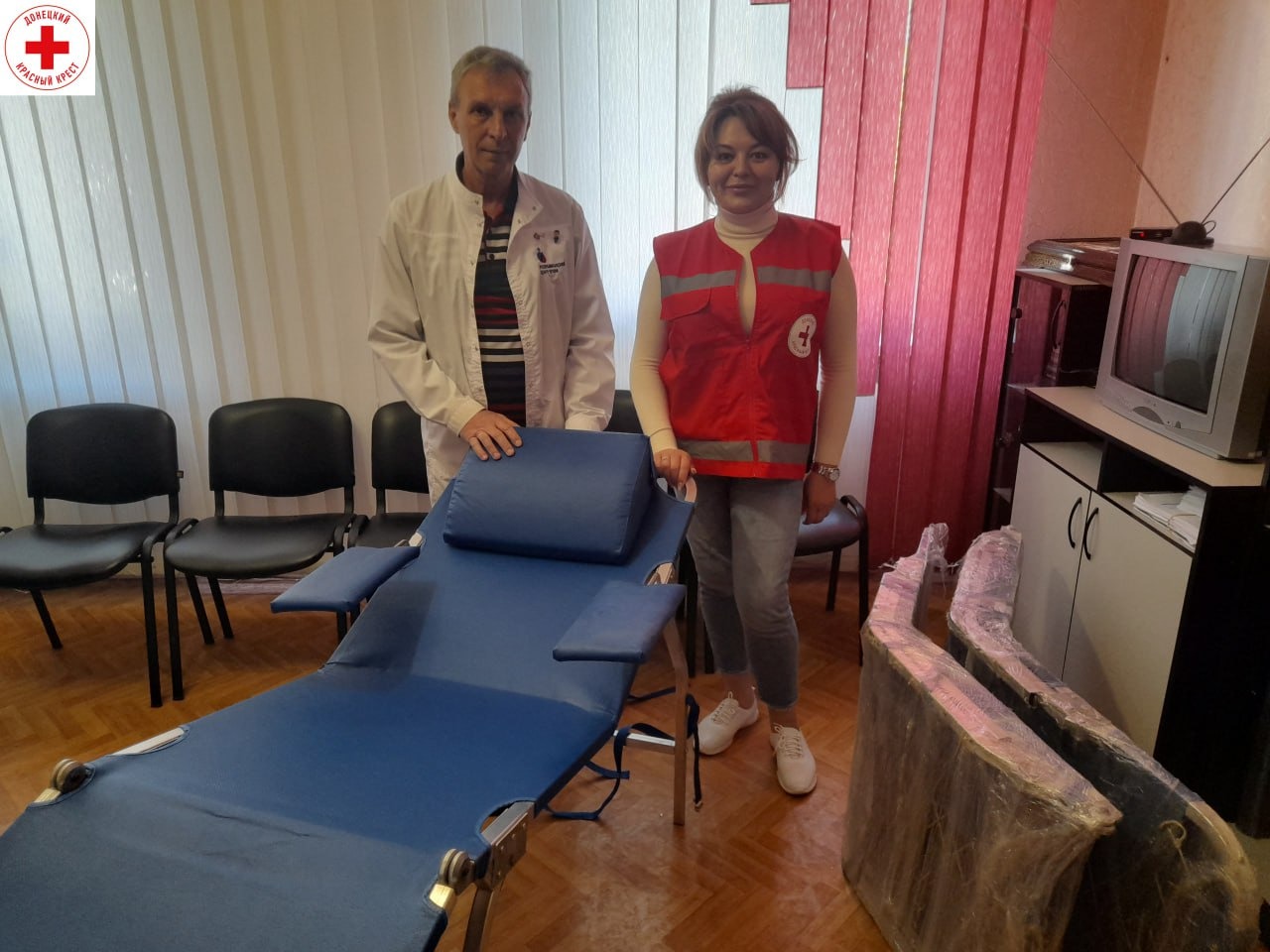 Переданные от Синодального отдела по благотворительности кресла для донорских акций на Донбассе