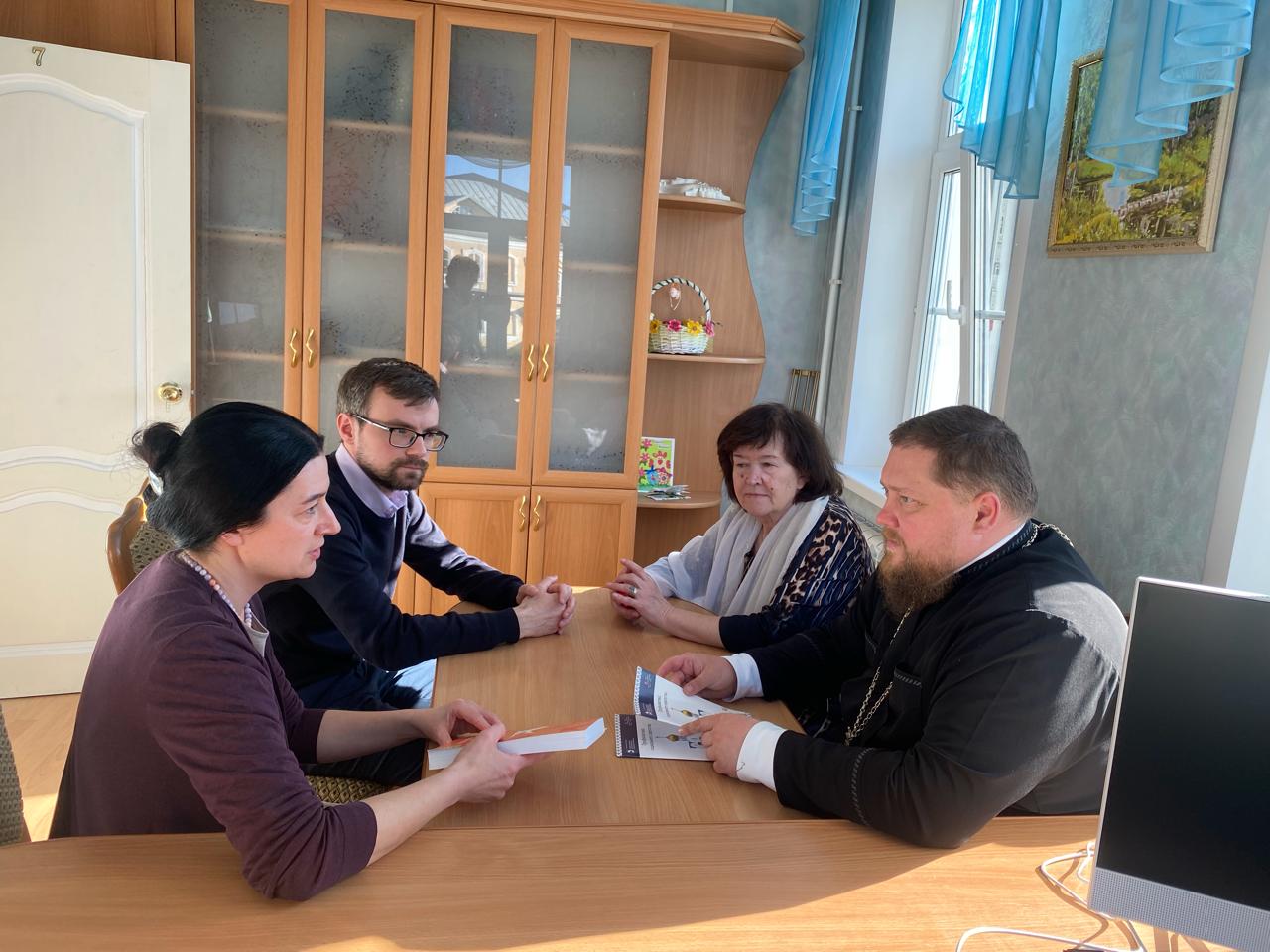Посещение сотрудниками Синодального отдела по благотворительности православного детского дома в Смоленске