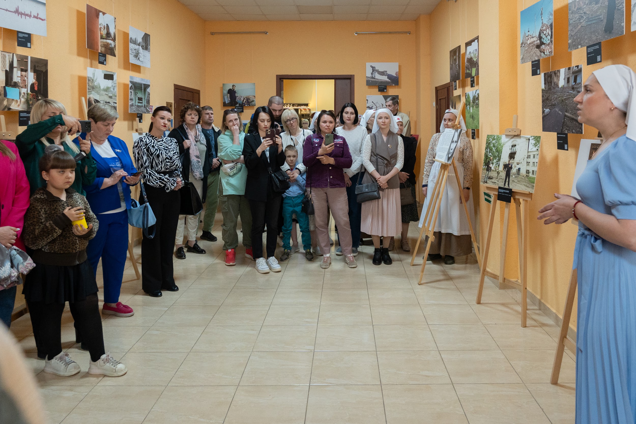Открытие фотовыставки. Фото: священник Сергий Савенков