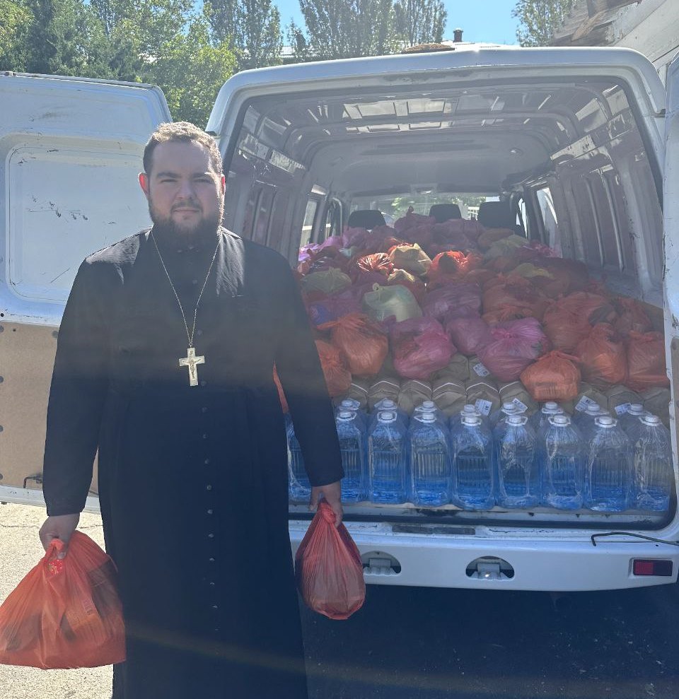 Гуманитарная помощь от Джанкойской епархии для мирных жителей Херсонской области
