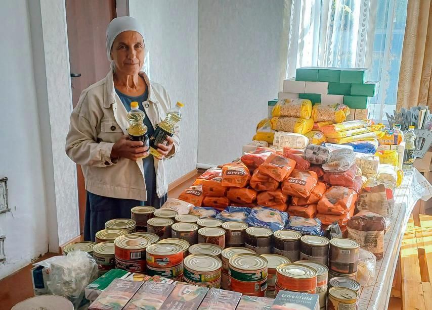 Продуктовая помощь беженцам от приходов Витебской епархии